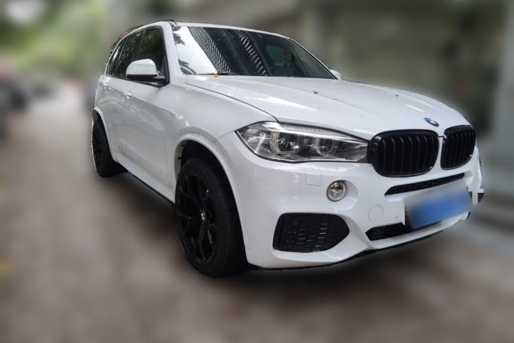 Used BMW X5 2014 xDrive35i Elegant Edition Front Right 45 Deg