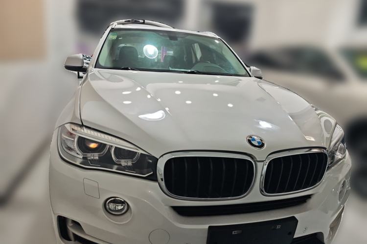 Used BMW X5 2014 xDrive35i Leading Model Front