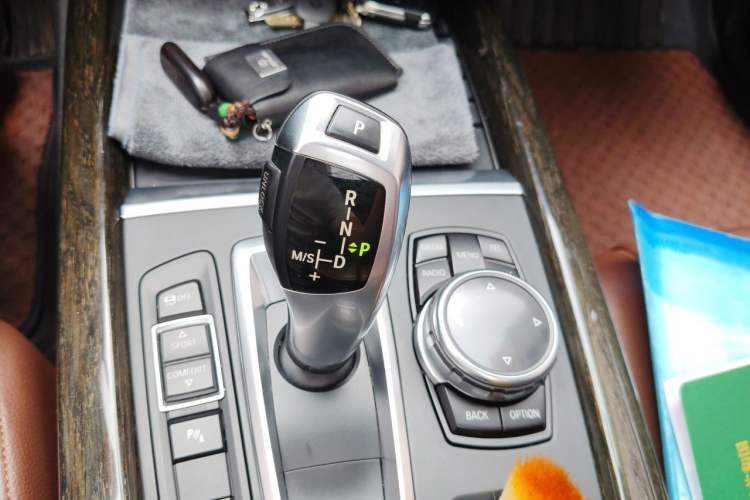 Used BMW X5  Gear Lever