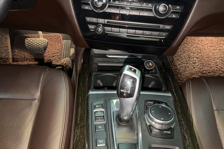 Used BMW X5 2014 xDrive35i Elegant Edition Gear Lever