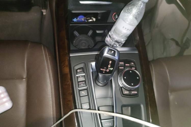 Used BMW X5 2014 xDrive35i Elegant Edition Gear Lever