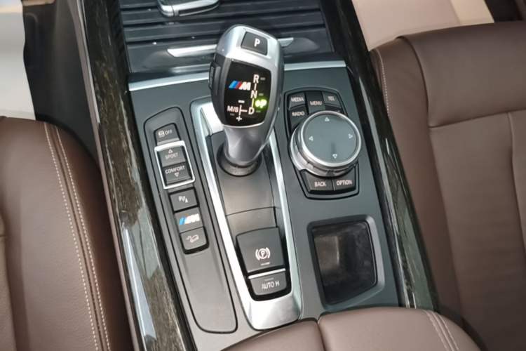 Used BMW X5 2014 xDrive35i Leading Model Gear Lever