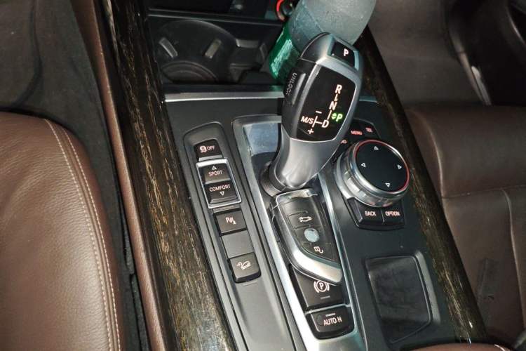 Used BMW X5 2014 xDrive35i Luxury Edition Gear Lever