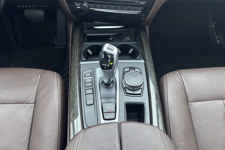 Used BMW X5 2014 xDrive35i Leading Model Gear Lever