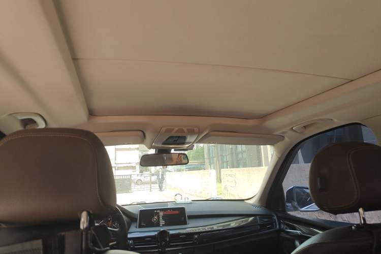 Used BMW X5 2014 xDrive35i Leading Model Headliner