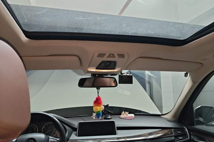 Used BMW X5 2014 xDrive35i Elegant Edition Headliner