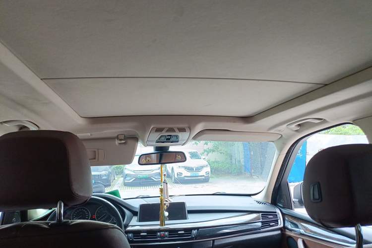 Used BMW X5 2014 xDrive35i Leading Model Headliner