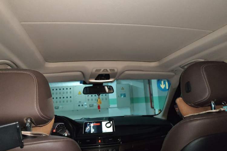 Used BMW X5 2014 xDrive35i Elegant Edition Headliner