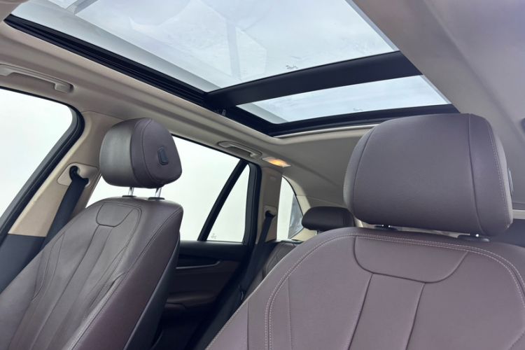 Used BMW X5 2014 xDrive35i Leading Model Headliner
