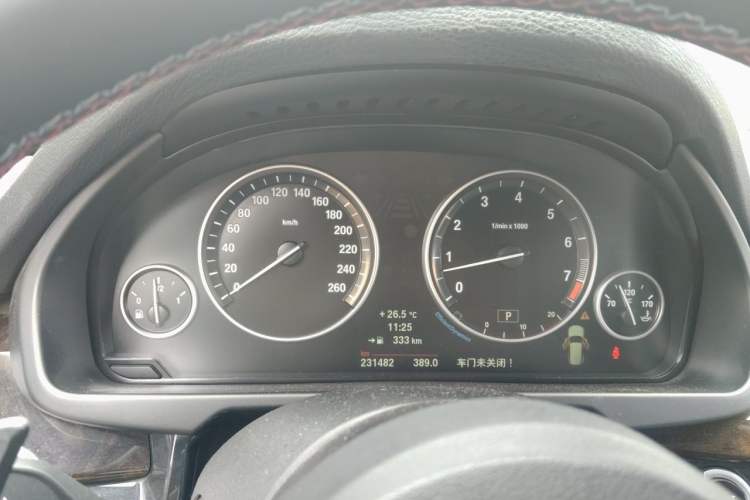 Used BMW X5 2014 xDrive35i Elegant Edition Instrument Cluster