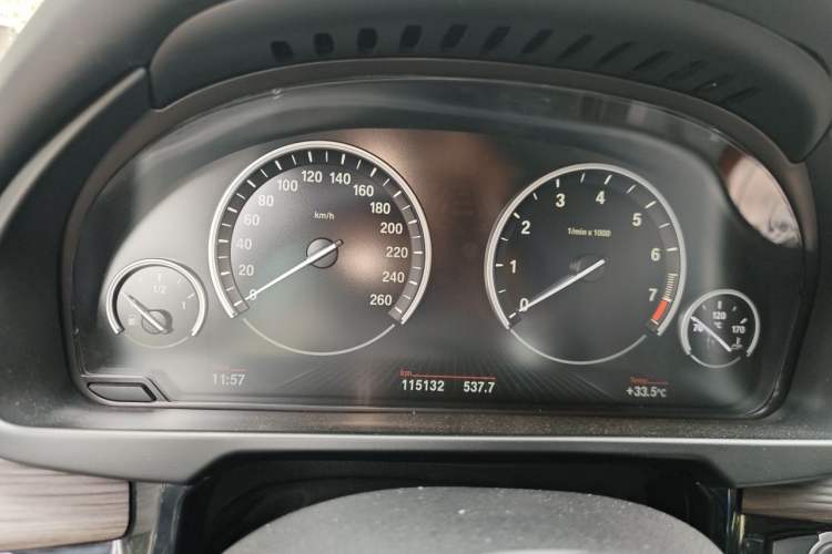 Used BMW X5 2014 xDrive35i Luxury Edition Instrument Cluster
