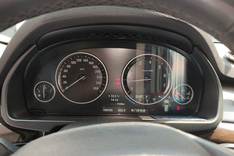 Used BMW X5 2014 xDrive35i Elegant Edition Instrument Cluster