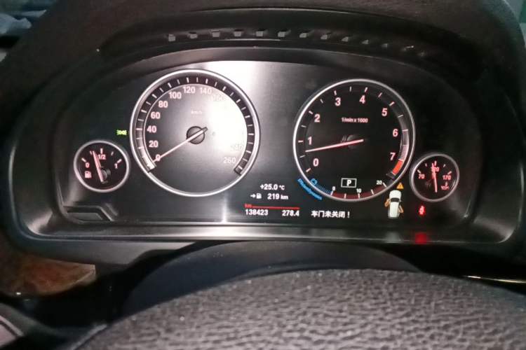 Used BMW X5 2014 xDrive35i Elegant Edition Instrument Cluster