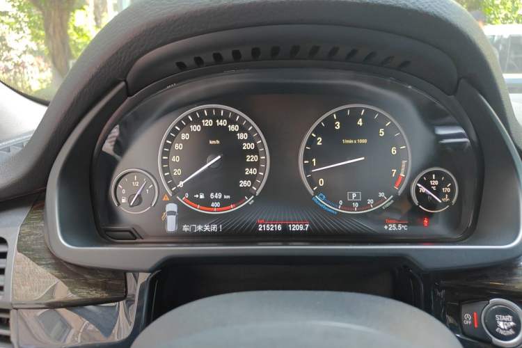 Used BMW X5 2014 xDrive35i Luxury Edition Instrument Cluster