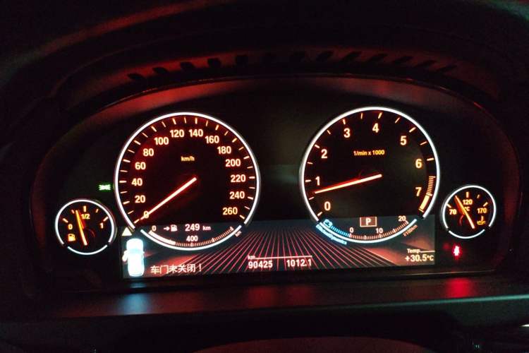 Used BMW X5 2014 xDrive35i Luxury Edition Instrument Cluster