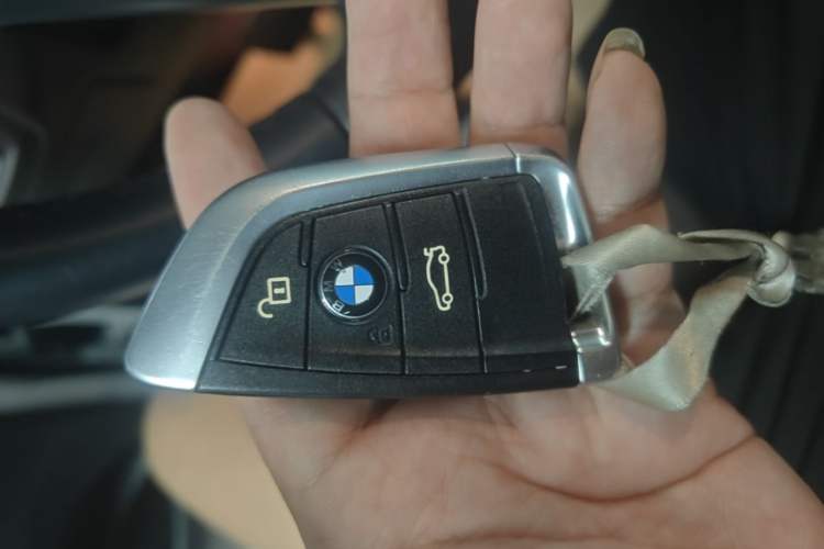 Used BMW X5 2014 xDrive35i Leading Model Interior 1
