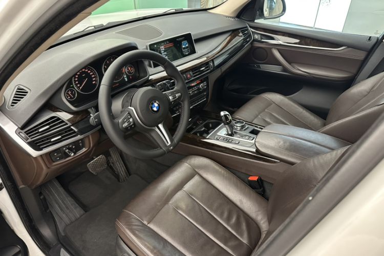 Used BMW X5 2014 xDrive35i Elegant Edition Interior 1