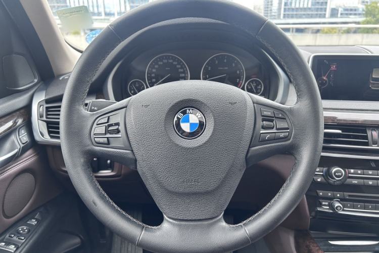 Used BMW X5 2014 xDrive35i Elegant Edition Interior 2