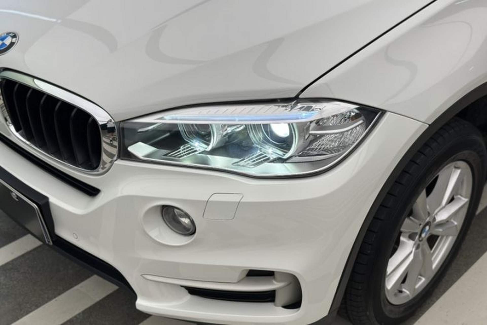 Used BMW X5 2014 xDrive35i Elegant Edition Left Front Headlight