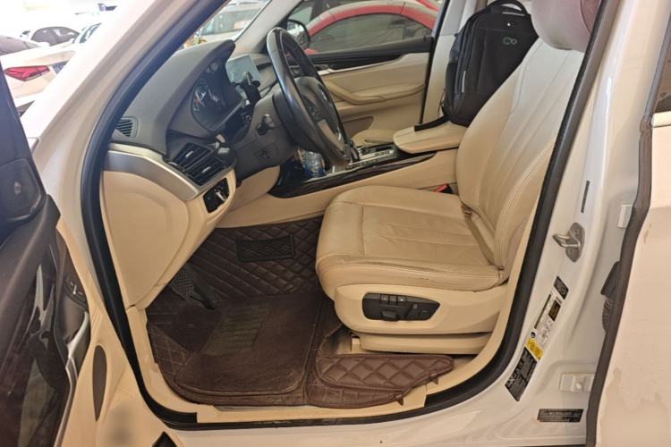 Used BMW X5  Left Front Seat