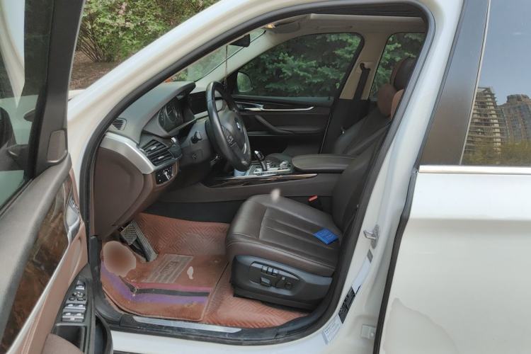 Used BMW X5 2014 xDrive35i Elegant Edition Left Front Seat