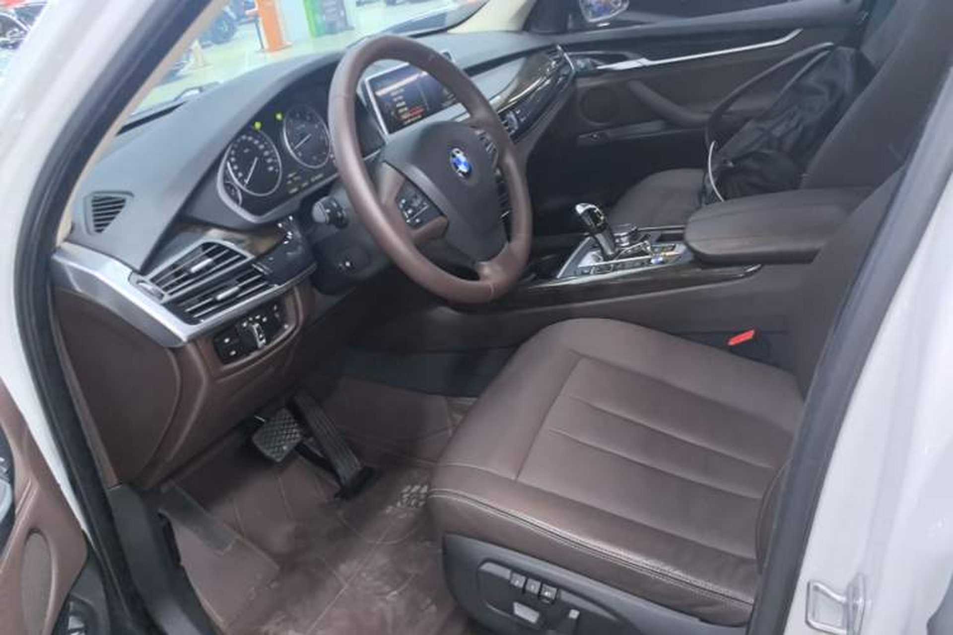 Used BMW X5 2014 xDrive35i Elegant Edition Left Front Seat