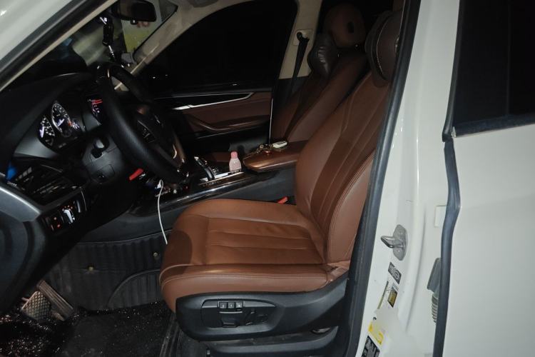 Used BMW X5  Left Front Seat