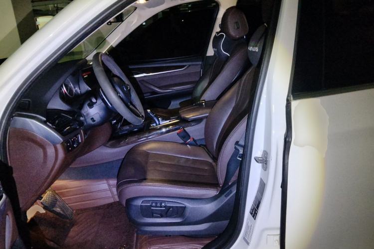 Used BMW X5 2014 xDrive35i Elegant Edition Left Front Seat