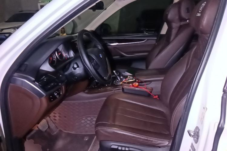 Used BMW X5 2014 xDrive35i Elegant Edition Left Front Seat