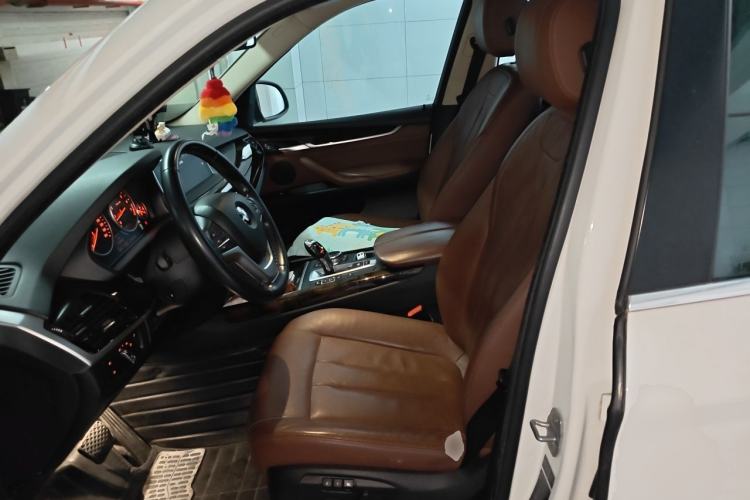 Used BMW X5 2014 xDrive35i Elegant Edition Left Front Seat