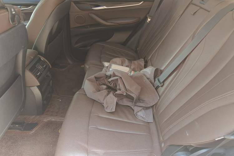 Used BMW X5 2014 xDrive35i Leading Model Left Rear Seat