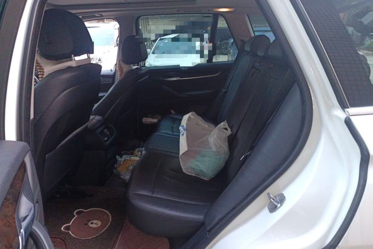Used BMW X5 2014 xDrive35i Elegant Edition Left Rear Seat