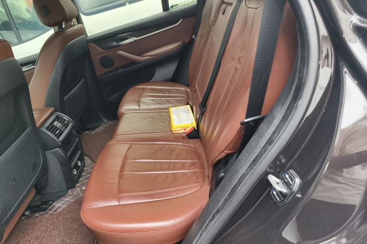 Used BMW X5 2014 xDrive35i Elegant Edition Left Rear Seat