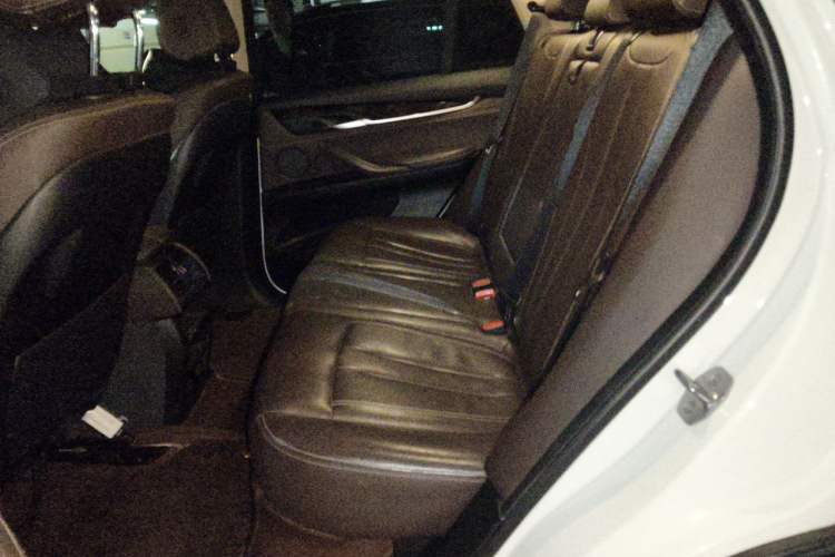 Used BMW X5 2014 xDrive35i Elegant Edition Left Rear Seat
