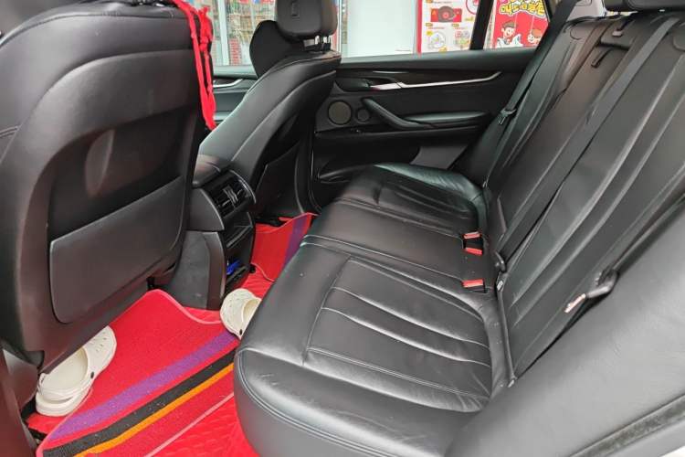 Used BMW X5 2014 xDrive35i Luxury Edition Left Rear Seat