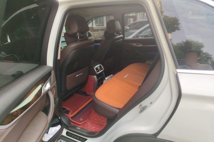 Used BMW X5 2014 xDrive35i Elegant Edition Left Rear Seat