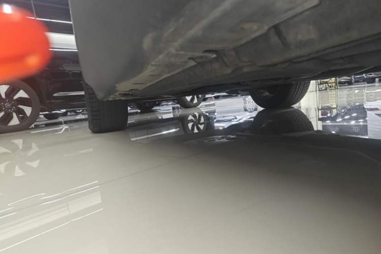 Used BMW X5 2014 xDrive35i Leading Model Left Side Sill
