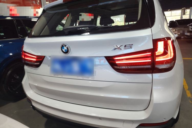 Used BMW X5 2014 xDrive35i Elegant Edition Rear