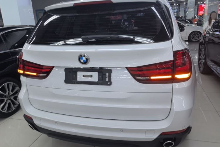 Used BMW X5 2014 xDrive35i Elegant Edition Rear