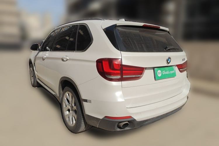 Used BMW X5 2014 xDrive35i Leading Model Rear Left 45 Deg