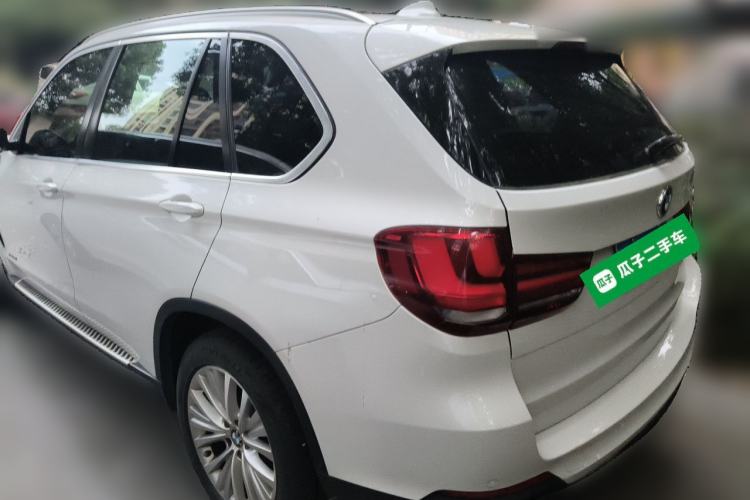 Used BMW X5 2014 xDrive35i Luxury Edition Rear Left 45 Deg