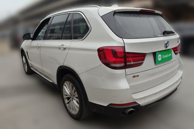 Used BMW X5 2014 xDrive35i Luxury Edition Rear Left 45 Deg