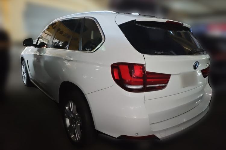 Used BMW X5  Rear Left 45 Deg