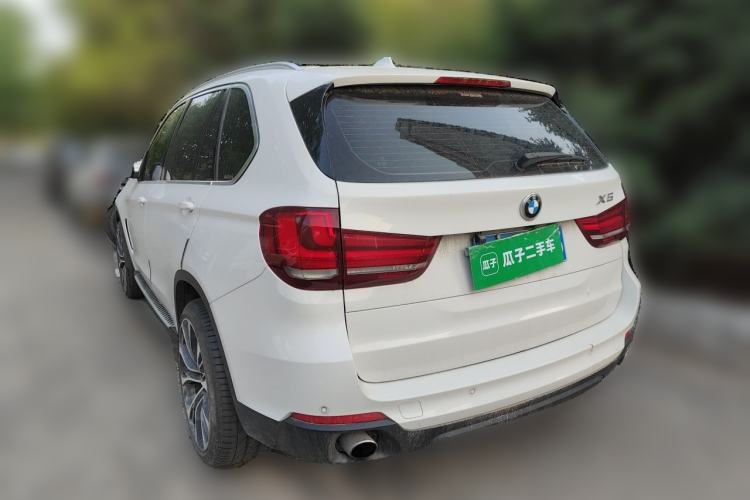 Used BMW X5 2014 xDrive35i Elegant Edition Rear Left 45 Deg