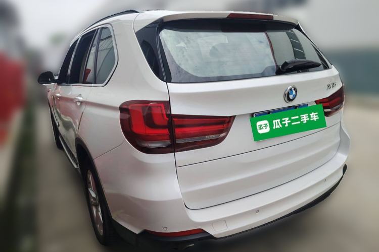 Used BMW X5 2014 xDrive35i Elegant Edition Rear Left 45 Deg