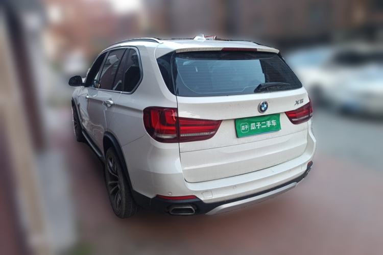 Used BMW X5 2014 xDrive35i Elegant Edition Rear Left 45 Deg