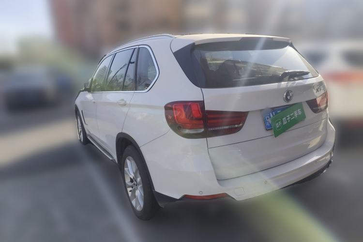Used BMW X5 2014 xDrive35i Elegant Edition Rear Left 45 Deg