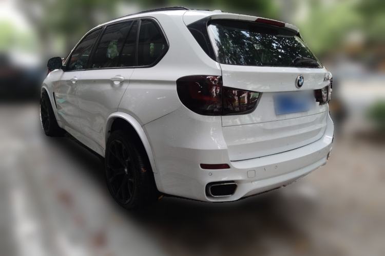 Used BMW X5 2014 xDrive35i Elegant Edition Rear Left 45 Deg