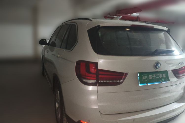 Used BMW X5 2014 xDrive35i Elegant Edition Rear Left 45 Deg