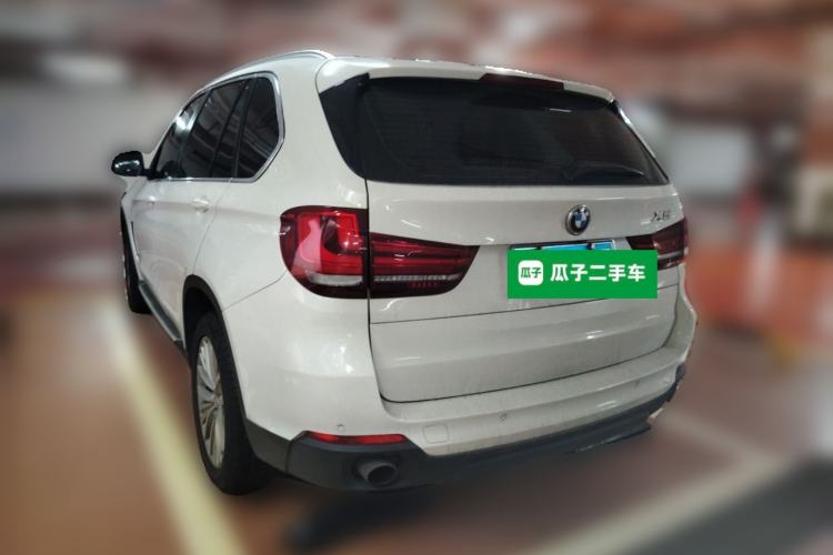 Used BMW X5 2014 xDrive35i Luxury Edition Rear Left 45 Deg